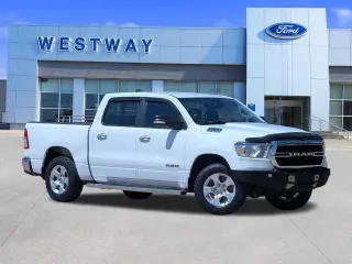 Ram 1500 2019 4x4 Big Horn 4dr Crew Cab 5.6 ft. SB Pickup