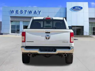 Ram 1500 2019 4x4 Big Horn 4dr Crew Cab 5.6 ft. SB Pickup