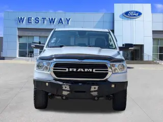 Ram 1500 2019 4x4 Big Horn 4dr Crew Cab 5.6 ft. SB Pickup