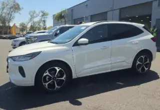 Ford Escape 2023 AWD ST-Line Select 4dr SUV