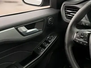 Ford Escape Hybrid 2025 AWD Platinum 4dr SUV