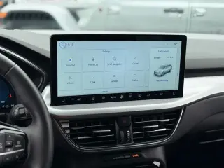 Ford Escape Hybrid 2025 AWD Platinum 4dr SUV