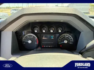 Ford F-250 Super Duty 2012 4x4 XLT 4dr Crew Cab 8 ft. LB Pickup