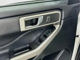 Ford Explorer 2023 AWD XLT 4dr SUV