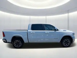 Ram 1500 2026 4x4 Laramie 4dr Crew Cab 5.6 ft. SB Pickup