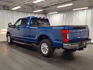 Ford F-250 Super Duty 2022 4x2 XLT 4dr SuperCab 6.8 ft. SB Pickup