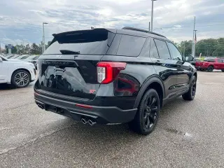 Ford Explorer 2024 AWD ST 4dr SUV