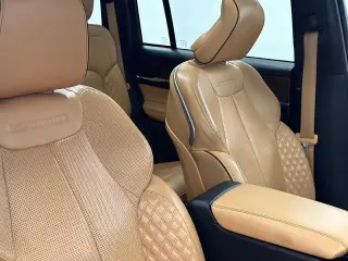 Jeep Grand Cherokee 2022 4x4 Summit 4dr SUV (midyear release)