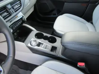 Ford Escape 2025 AWD Platinum 4dr SUV