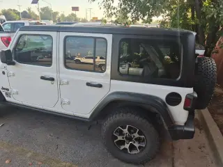 Jeep Wrangler Unlimited 2021 4x4 Rubicon 4dr SUV