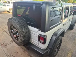 Jeep Wrangler Unlimited 2021 4x4 Rubicon 4dr SUV