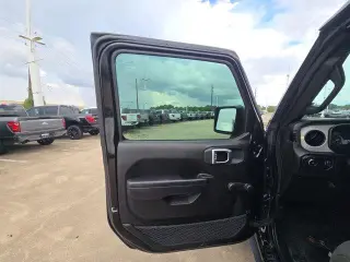 Jeep Wrangler 2024 4x4 Sport 2dr SUV