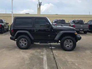 Jeep Wrangler 2024 4x4 Sport 2dr SUV