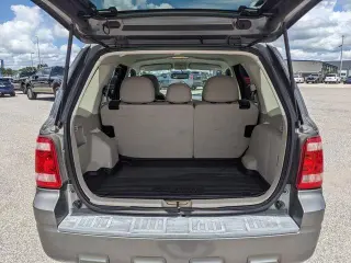Ford Escape 2011 XLT 4dr SUV