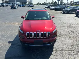 Jeep Cherokee 2015 4x4 Limited 4dr SUV