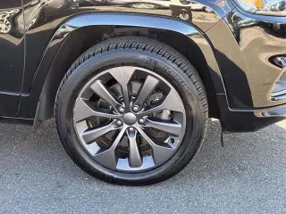 Jeep Cherokee 2019 4x4 Limited 4dr SUV