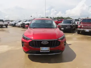 Ford Escape Hybrid 2023 Platinum 4dr SUV