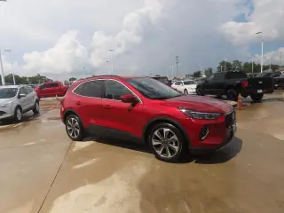 Ford Escape Hybrid 2023 Platinum 4dr SUV
