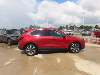Ford Escape Hybrid 2023 Platinum 4dr SUV