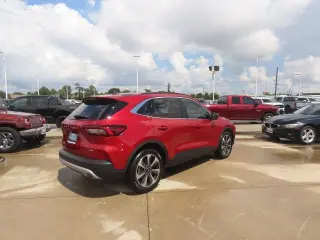 Ford Escape Hybrid 2023 Platinum 4dr SUV