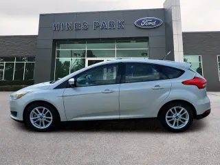 Ford Focus 2015 SE 4dr Hatchback