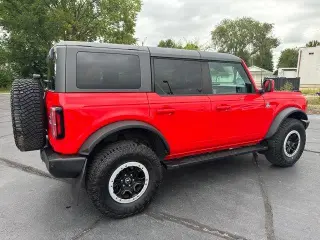 Ford Bronco 2023 4x4 Badlands Advanced 4dr SUV