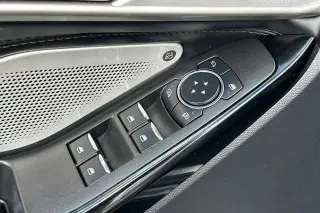 Ford Explorer 2023 AWD Platinum 4dr SUV