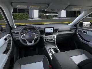 Ford Explorer 2024 XLT 4dr SUV