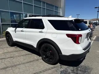 Ford Explorer 2021 AWD ST 4dr SUV