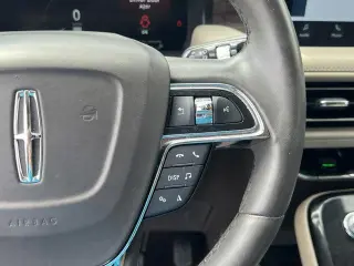 Lincoln Nautilus 2023 AWD Reserve 4dr SUV