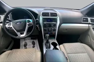Ford Explorer 2014 AWD XLT 4dr SUV