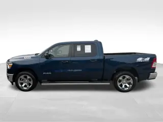 Ram 1500 2023 4x4 Big Horn 4dr Crew Cab 5.6 ft. SB Pickup