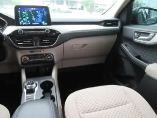 Ford Escape 2020 SE 4dr SUV