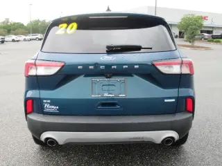 Ford Escape 2020 SE 4dr SUV