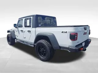 Jeep Gladiator 2023 4x4 Mojave 4dr Crew Cab 5.0 ft. SB