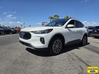 Ford Escape Plug-In Hybrid 2025 PHEV 4dr SUV