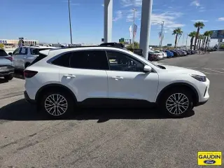 Ford Escape Plug-In Hybrid 2025 PHEV 4dr SUV