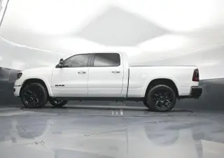 Ram 1500 2022 4x4 Laramie 4dr Crew Cab 6.4 ft. SB Pickup