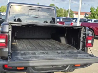 Jeep Gladiator 2020 4x4 Mojave 4dr Crew Cab 5.0 ft. SB