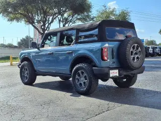 Ford Bronco 2023 4x4 Big Bend 4dr SUV