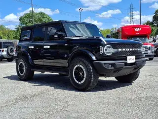 Ford Bronco 2021 4x4 Outer Banks 4dr SUV