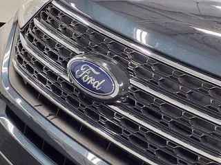 Ford Explorer 2023 AWD XLT 4dr SUV