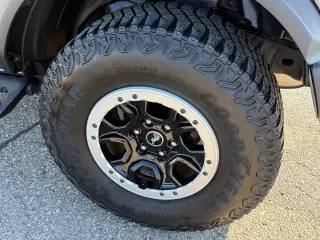Ford Bronco 2023 4x4 Big Bend Advanced 4dr SUV
