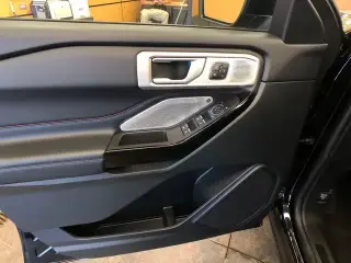 Ford Explorer 2023 AWD ST 4dr SUV