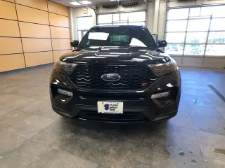 Ford Explorer 2023 AWD ST 4dr SUV