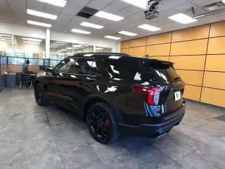 Ford Explorer 2023 AWD ST 4dr SUV