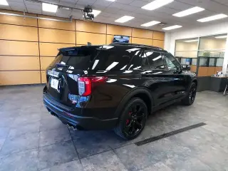 Ford Explorer 2023 AWD ST 4dr SUV