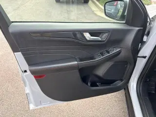 Ford Escape 2025 AWD ST-Line Select 4dr SUV