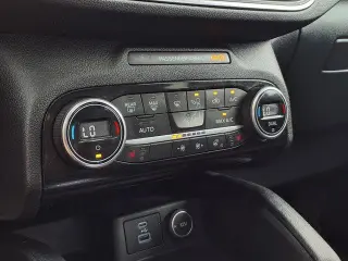 Ford Escape Hybrid 2021 Titanium 4dr SUV