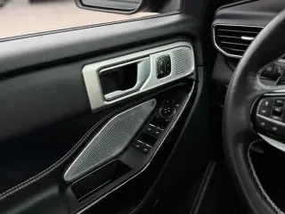 Ford Explorer 2023 AWD ST 4dr SUV